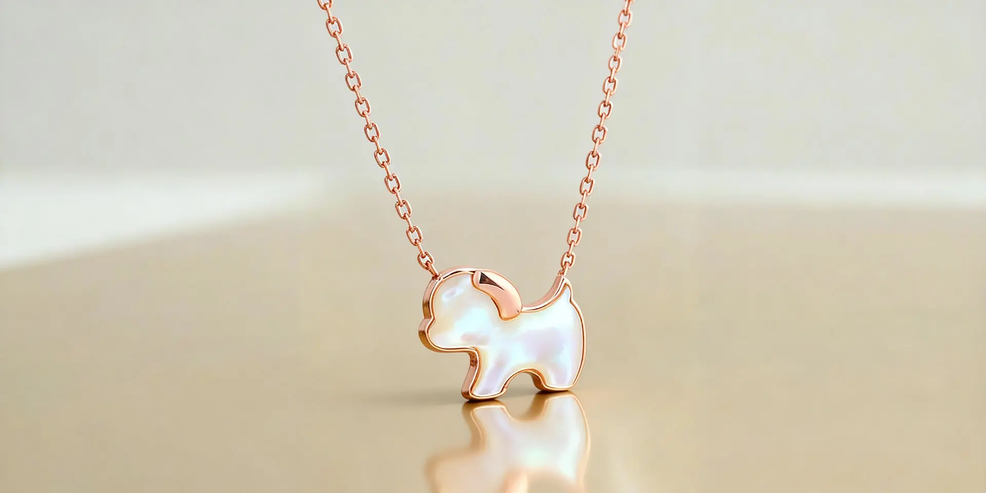 Schmuck aus Perlmutt